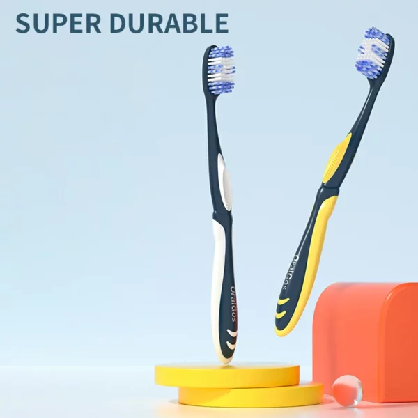 Deep Cleaning Medium-Hard Bristle Toothbrush DB006 for Men